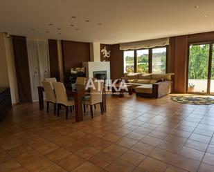 Sala d'estar de Casa o xalet en venda en Albaida amb Terrassa