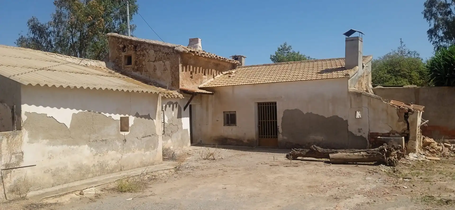 Außenansicht von Einfamilien-Reihenhaus zum Verkauf in Puerto Lumbreras