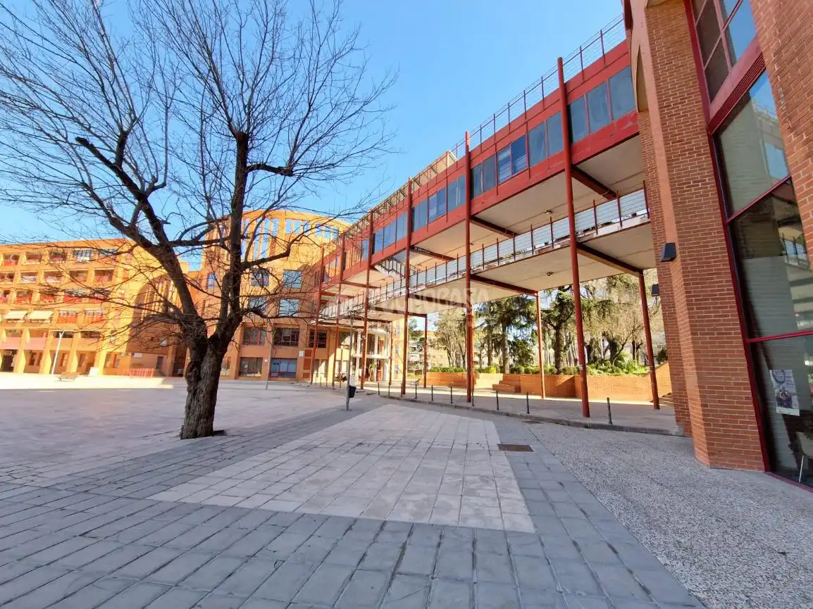 Exterior view of Office for sale in Coslada  with Air Conditioner and Heating