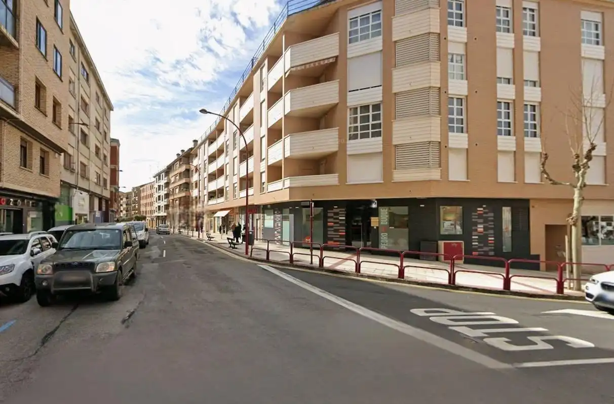 Flat for sale in Haro