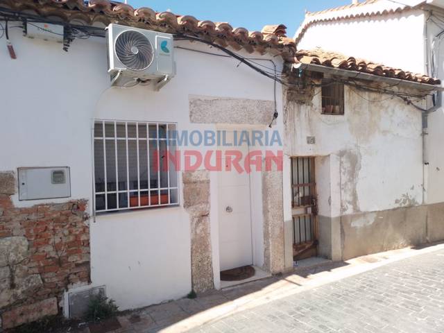 Casa-chalet en Venta en Calle Guzman El Bueno en Navalmoral de la Mata
