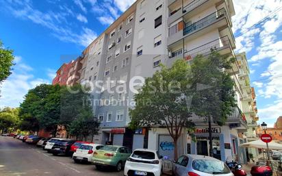 Vista exterior de Local en venda en  Valencia Capital