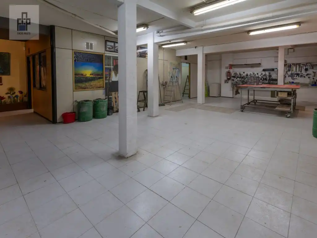 Gewerbefläche zum Verkauf in Calle Pau Claris De, imagen 26