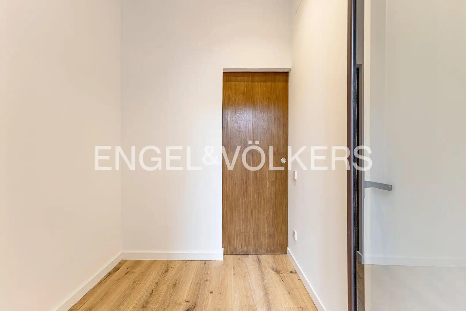Flat for sale in Barcelona  with Heating and Balcony