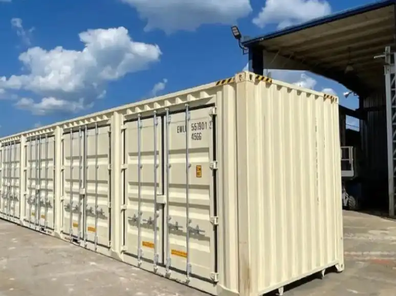 Exterior view of Storage room for rent in Garrucha  with Alarm