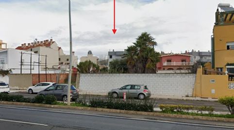 Foto 2 de Residencial en venda a Avenida de España, 156, Mondejar - Junquillos, La Línea de la Concepción