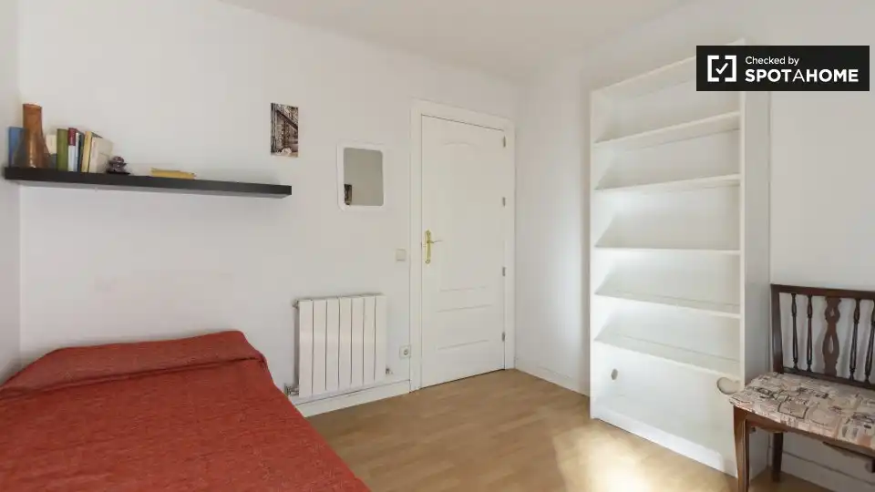 Habitación en Guindalera