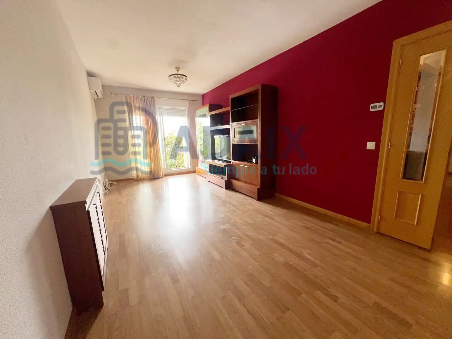 Sala de estar de Planta baja en venta en Arroyomolinos (Madrid) con Aire acondicionado, Trastero y Piscina comunitaria