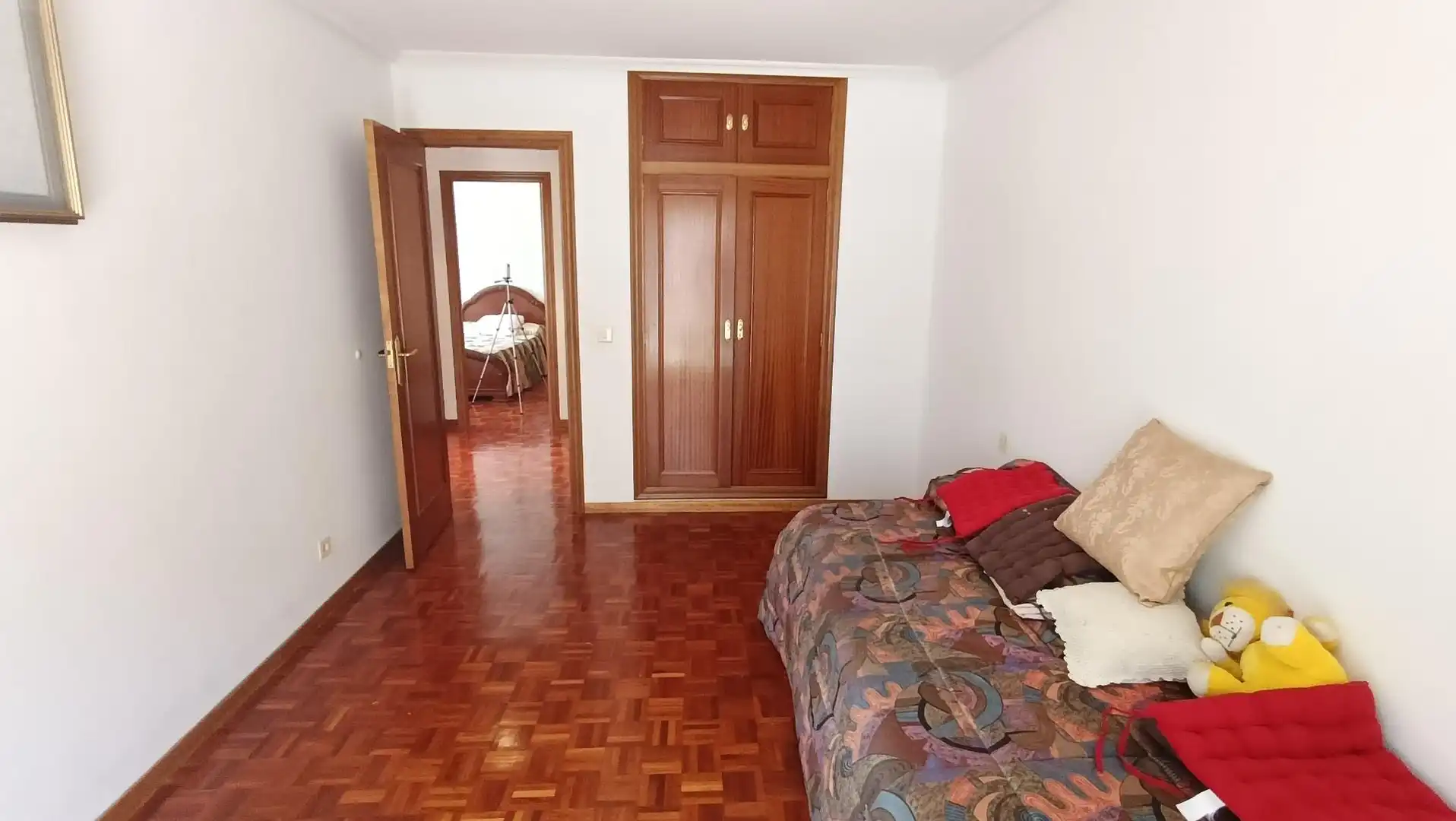 Habitación de Piso en venta en Burgos con Calefacción, Terraza y Trastero