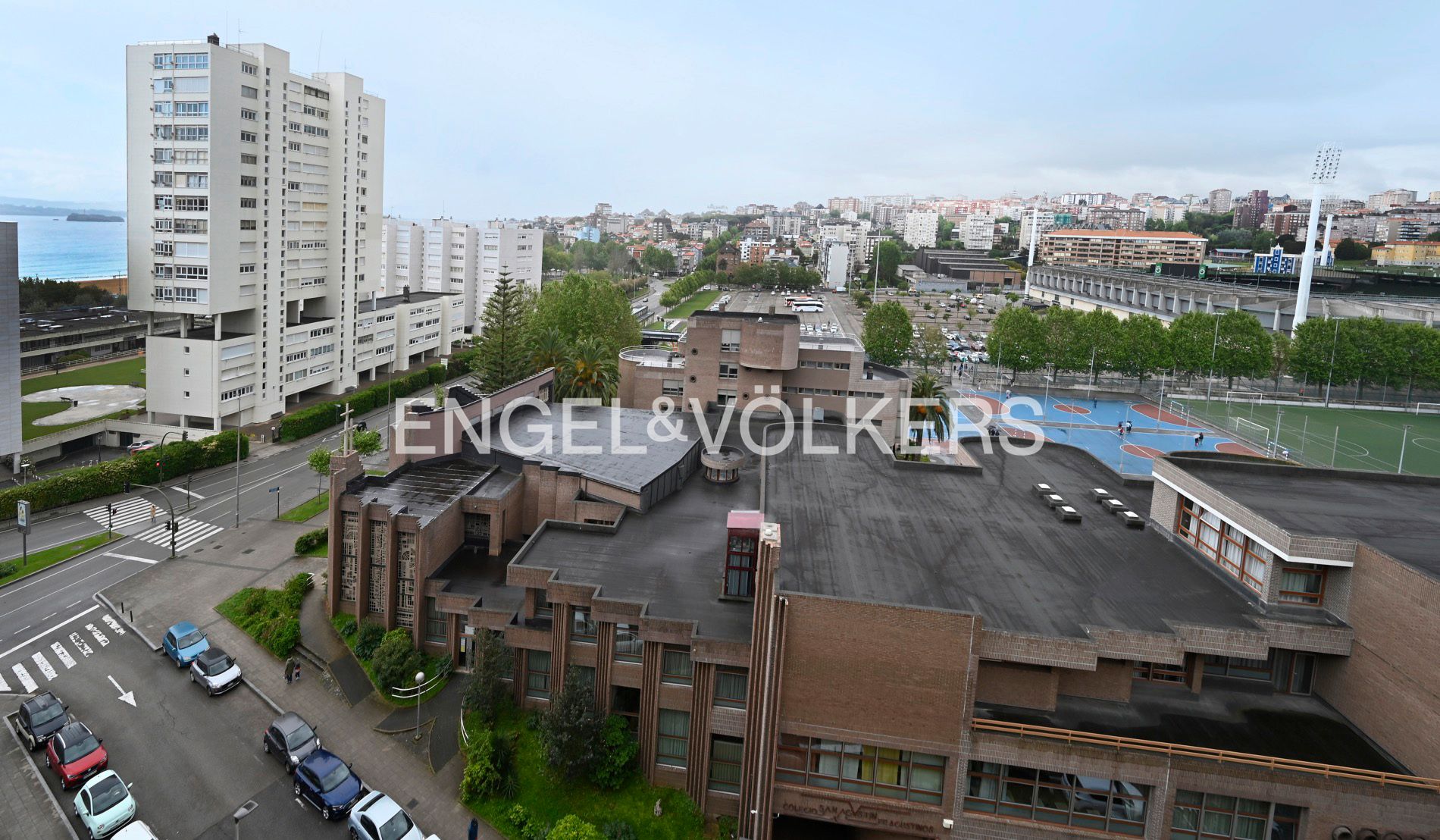 Vista exterior de Apartament en venda en Santander amb Calefacció, Terrassa i Traster