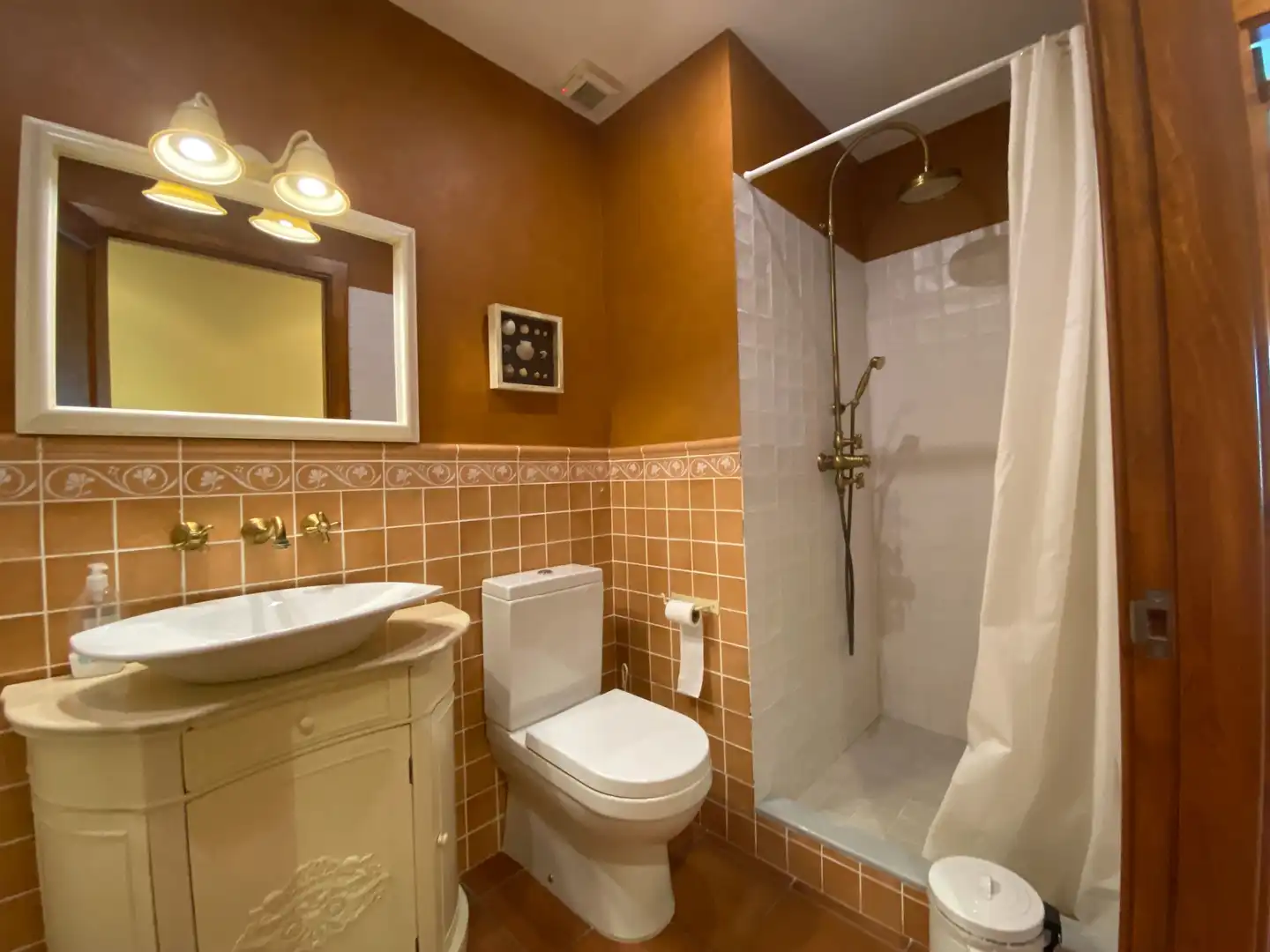 Baño de Casa o chalet en venta en Mont-ras con Aire acondicionado, Calefacción y Jardín privado