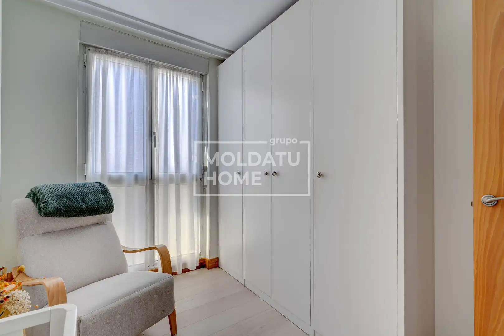 Habitación de Piso en venta en Irun  con Calefacción