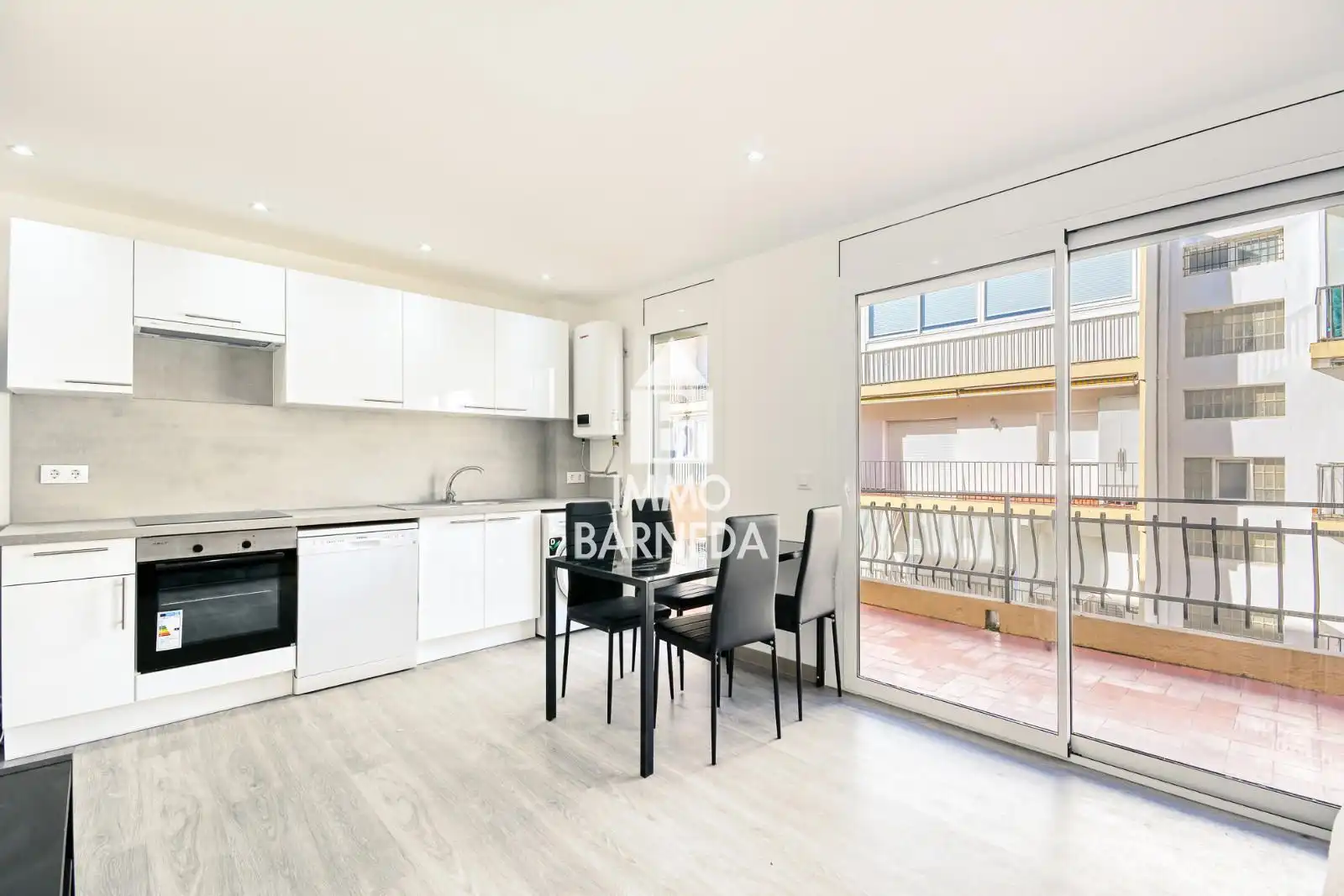 Piso con terraza en venta en Roca Negra 12, imagen 2