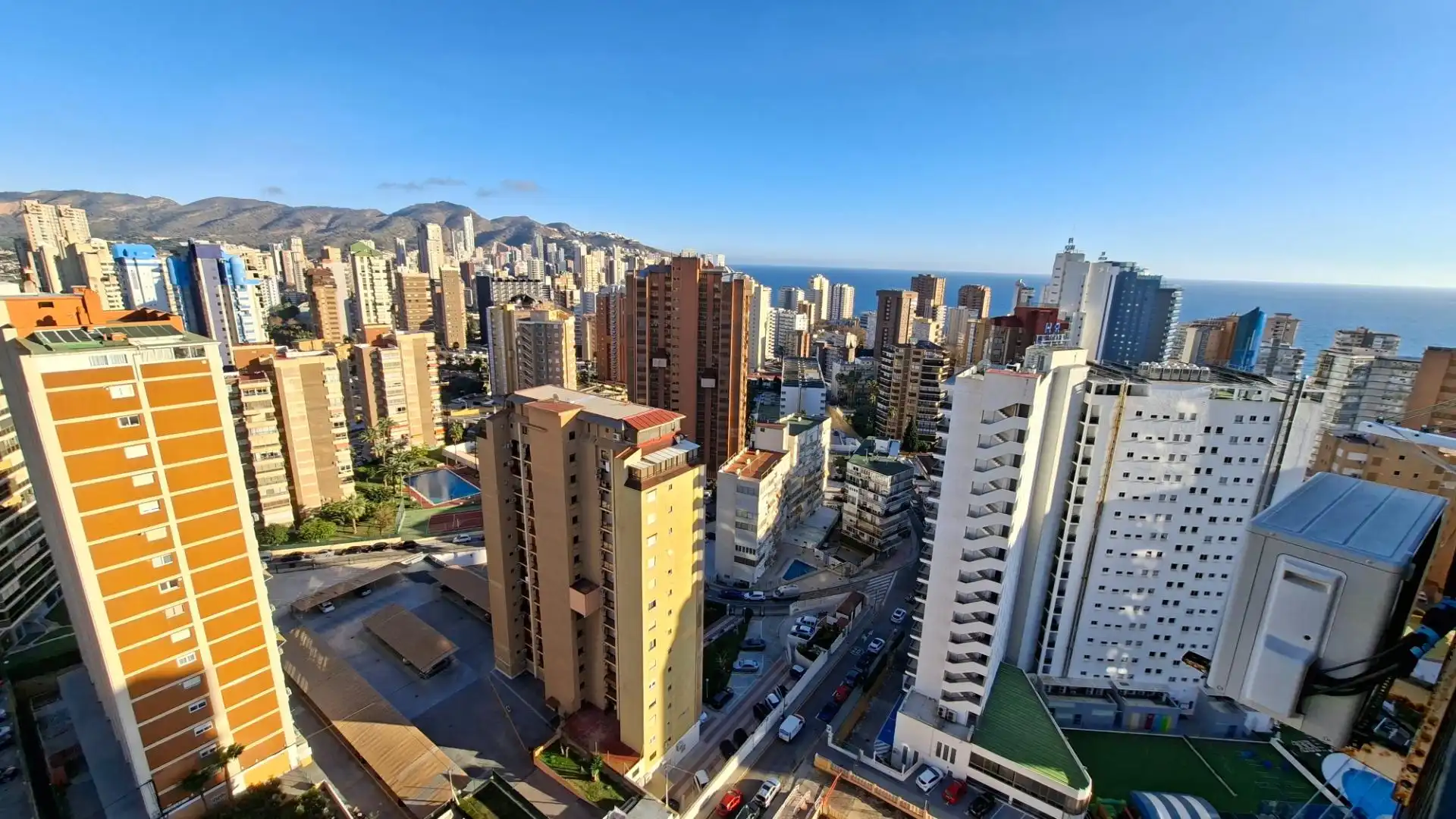 Exterior view of Apartments for sale in Benidorm  with Air Conditioner, Furnished and Alarm