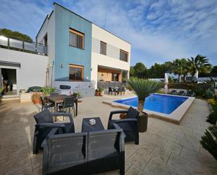 Jardí de Casa o xalet en venda en L'Ametlla de Mar  amb Aire condicionat, Terrassa i Piscina