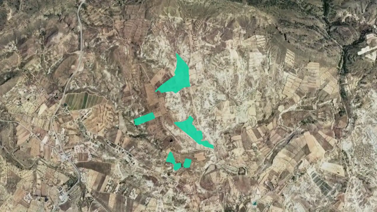 Lands and plots for sale in Ptda El Salado