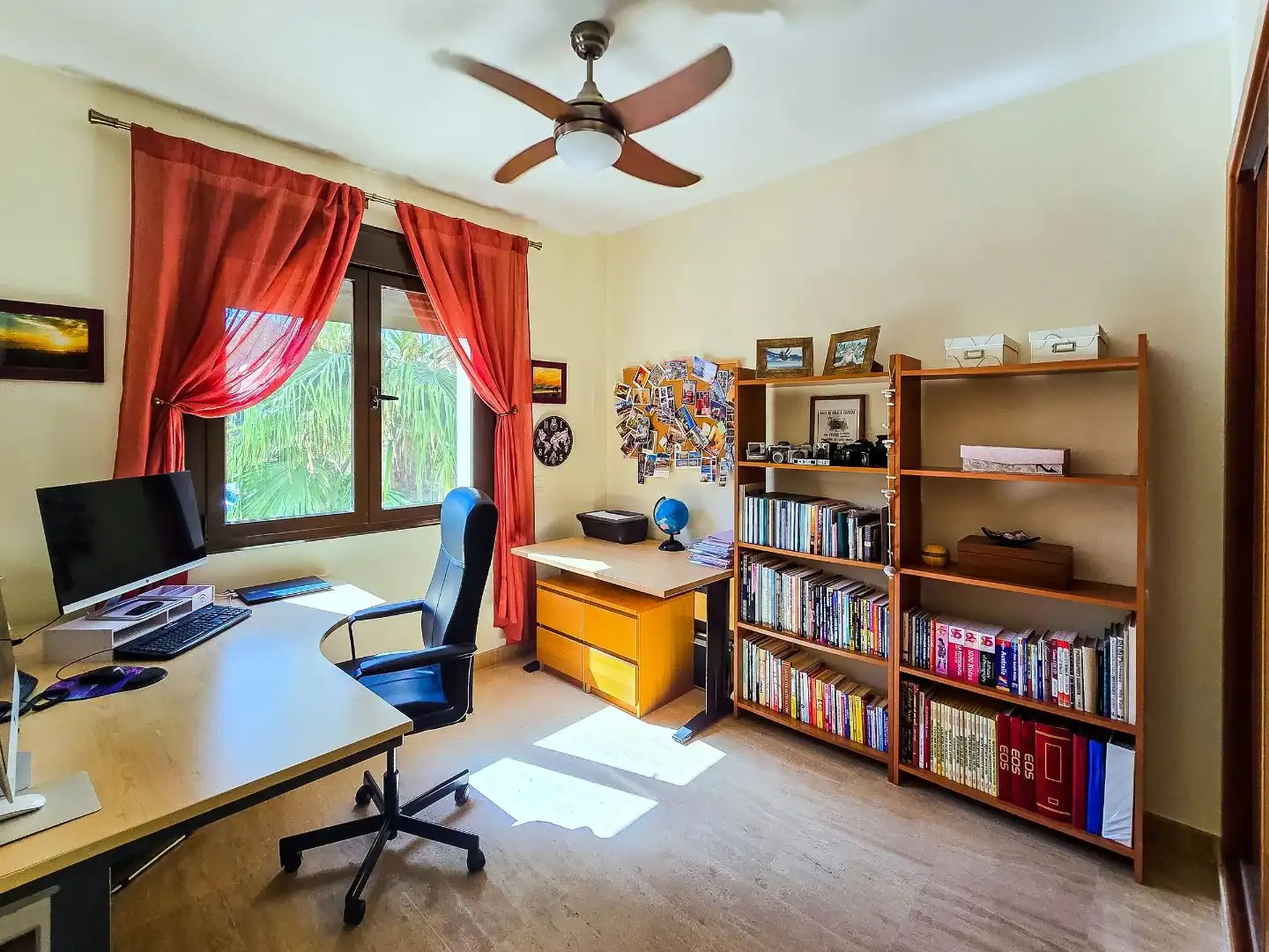 Habitación de Piso en venta en Estepona con Aire acondicionado, Terraza y Balcón