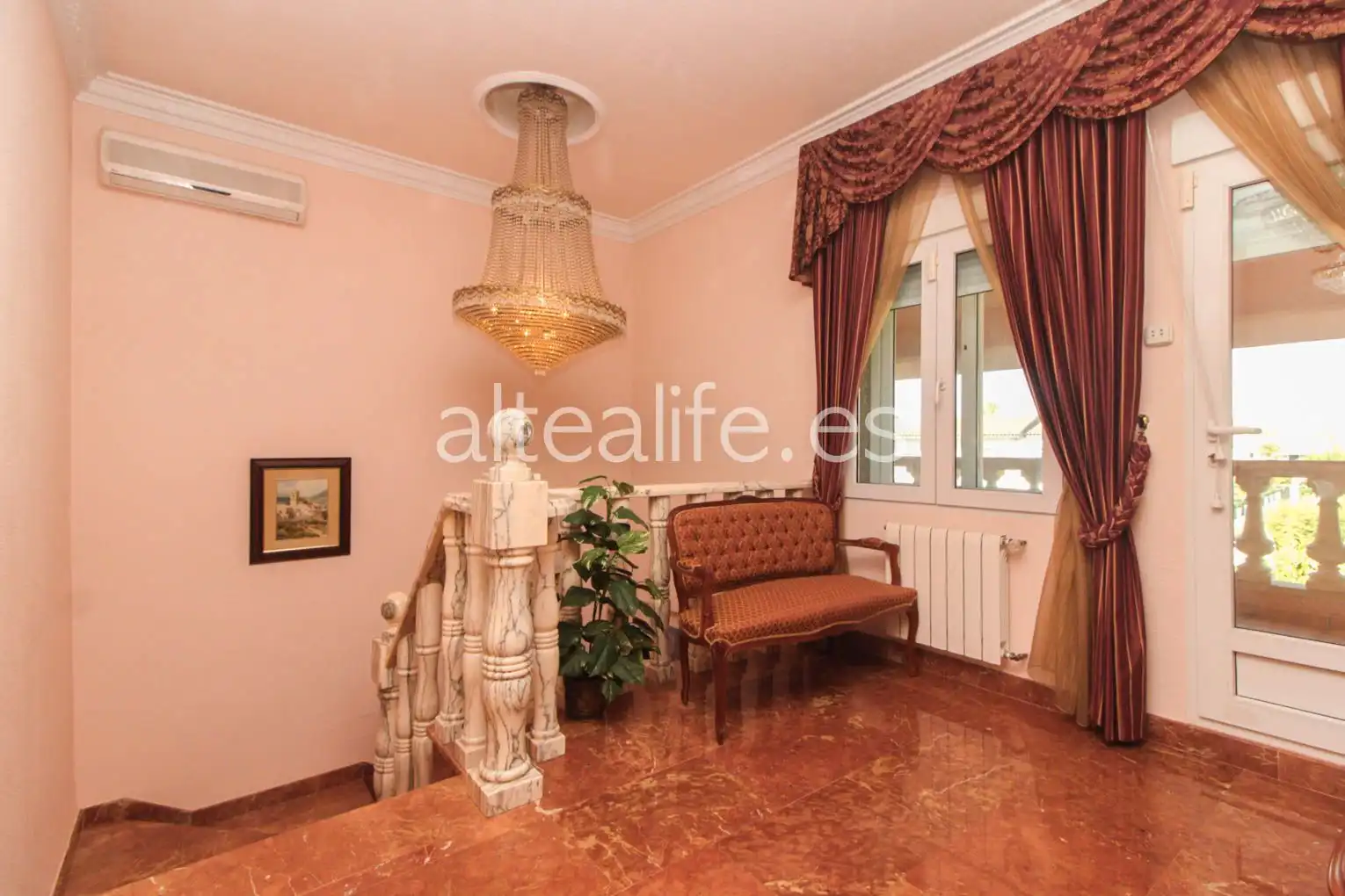 Casa o chalet en venta en L'Alfàs del Pi con Aire acondicionado, Calefacción y Jardín privado