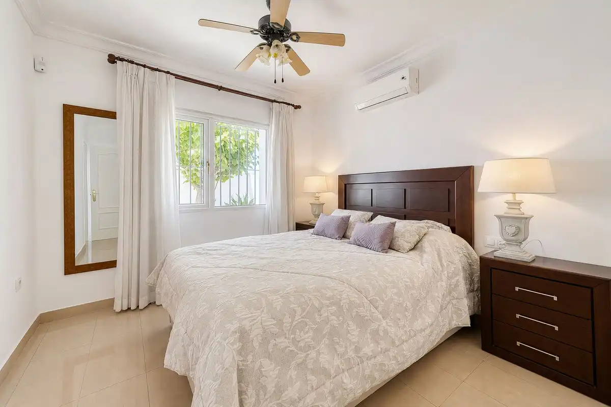 Habitación de Casa o chalet en venta en Sotogrande con Aire acondicionado, Jardín privado y Terraza