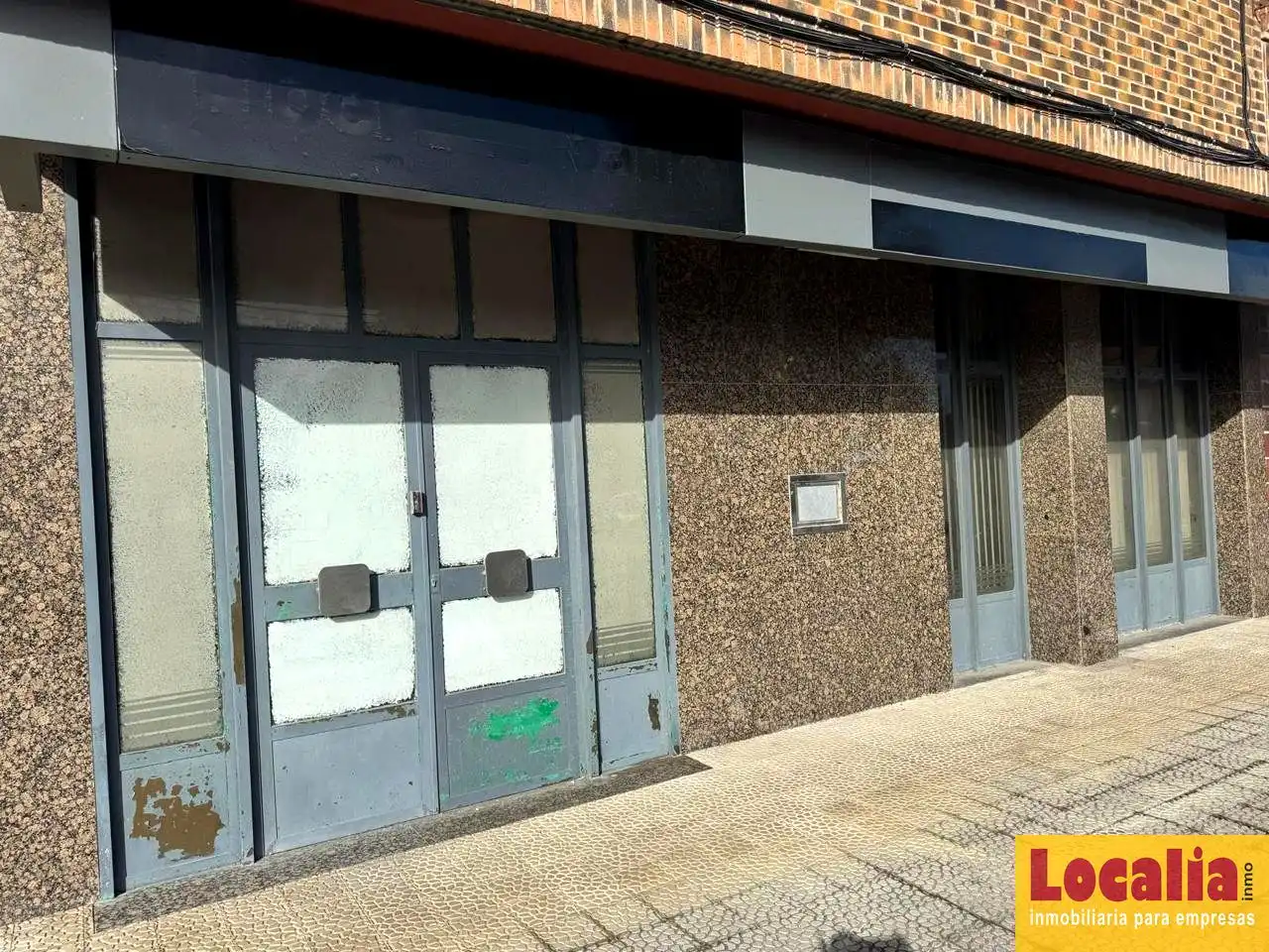 Local comercial en venta en Barrio los Términos, imagen 3