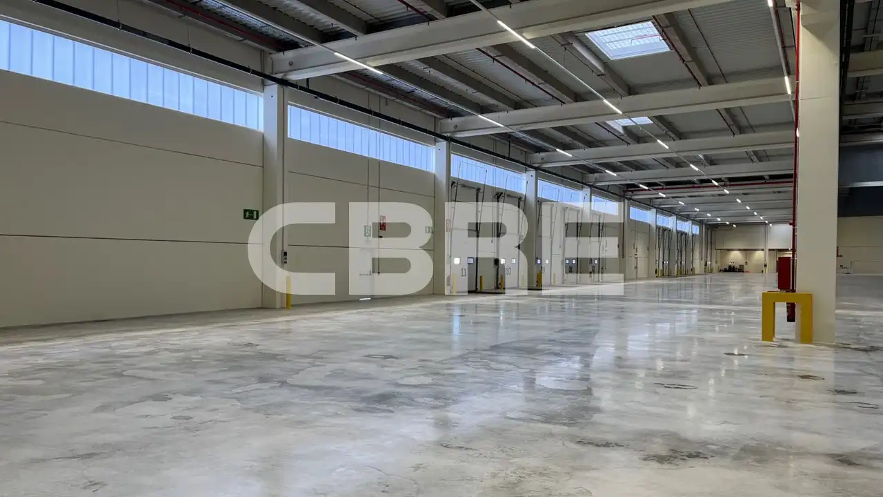 Nave industrial en alquiler en Carrer Montserrat 9, imagen 3