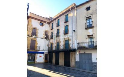 Vista exterior de Finca rústica en venda en La Bisbal d'Empordà amb Terrassa