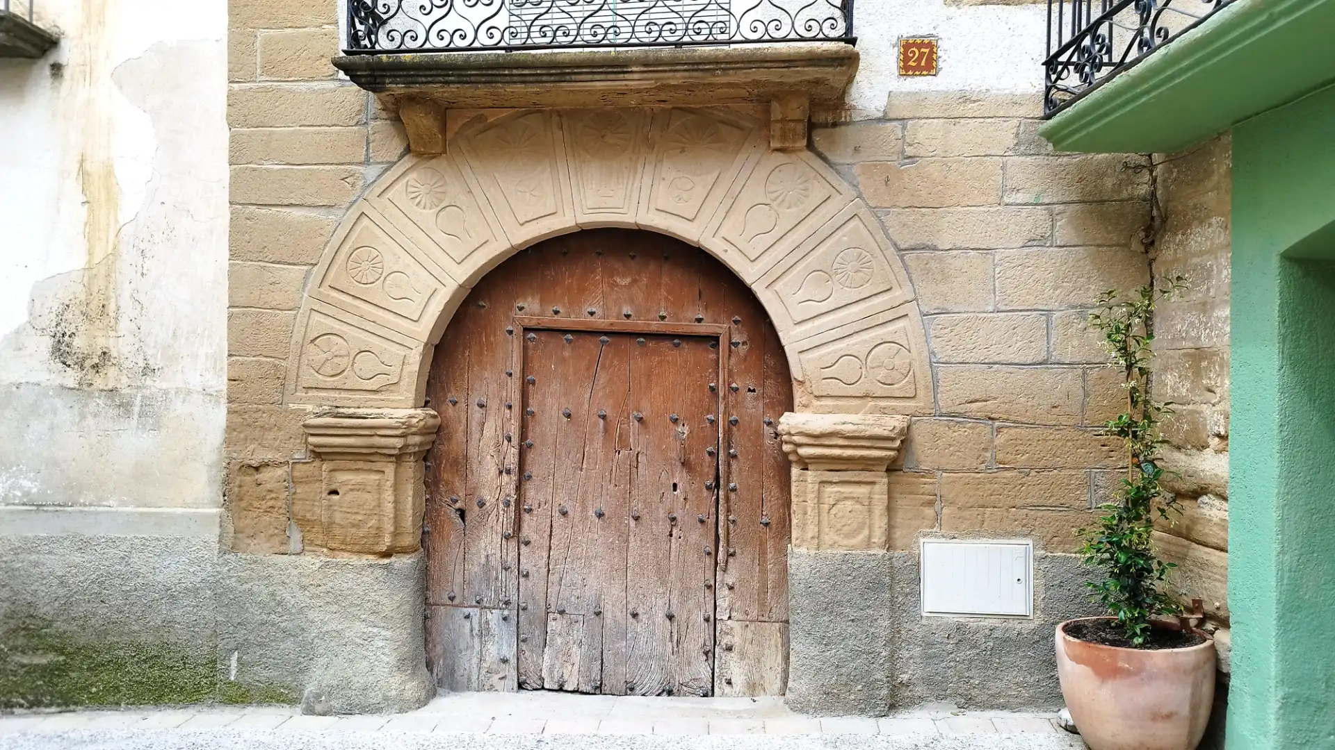 Finca rústica en venta en Colungo con Jardín privado, Terraza y Trastero