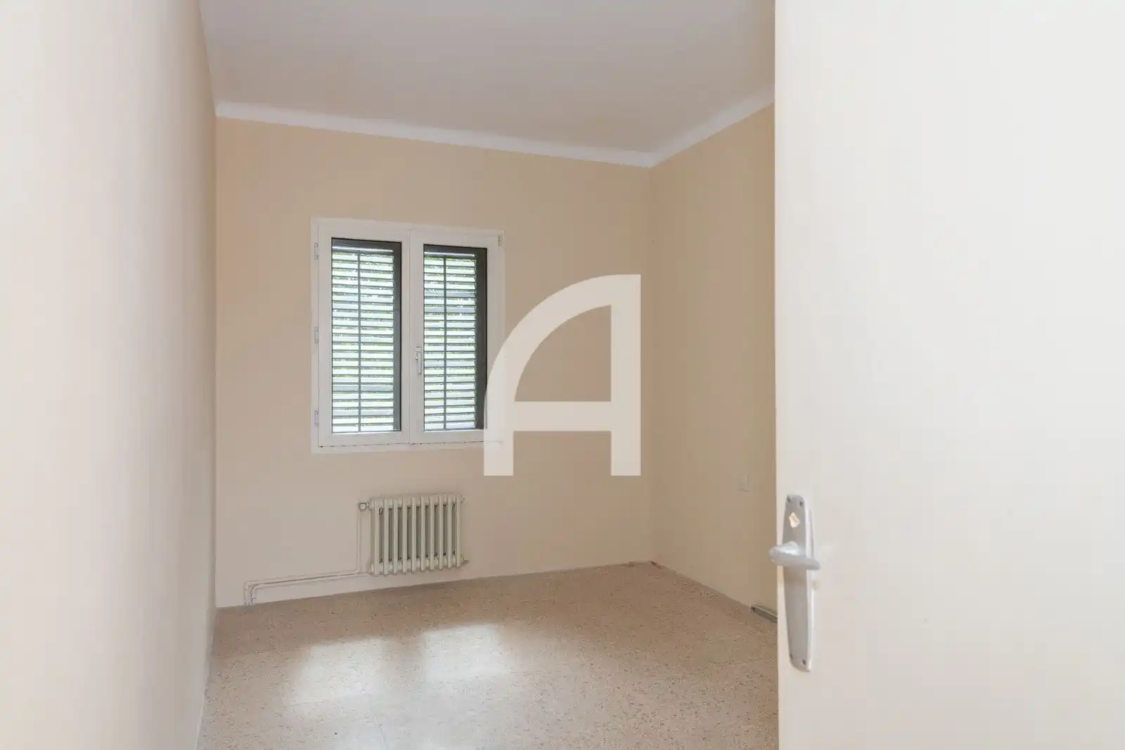 Schlafzimmer von Einfamilien-Reihenhaus zum Verkauf in La Bisbal d'Empordà mit Terrasse