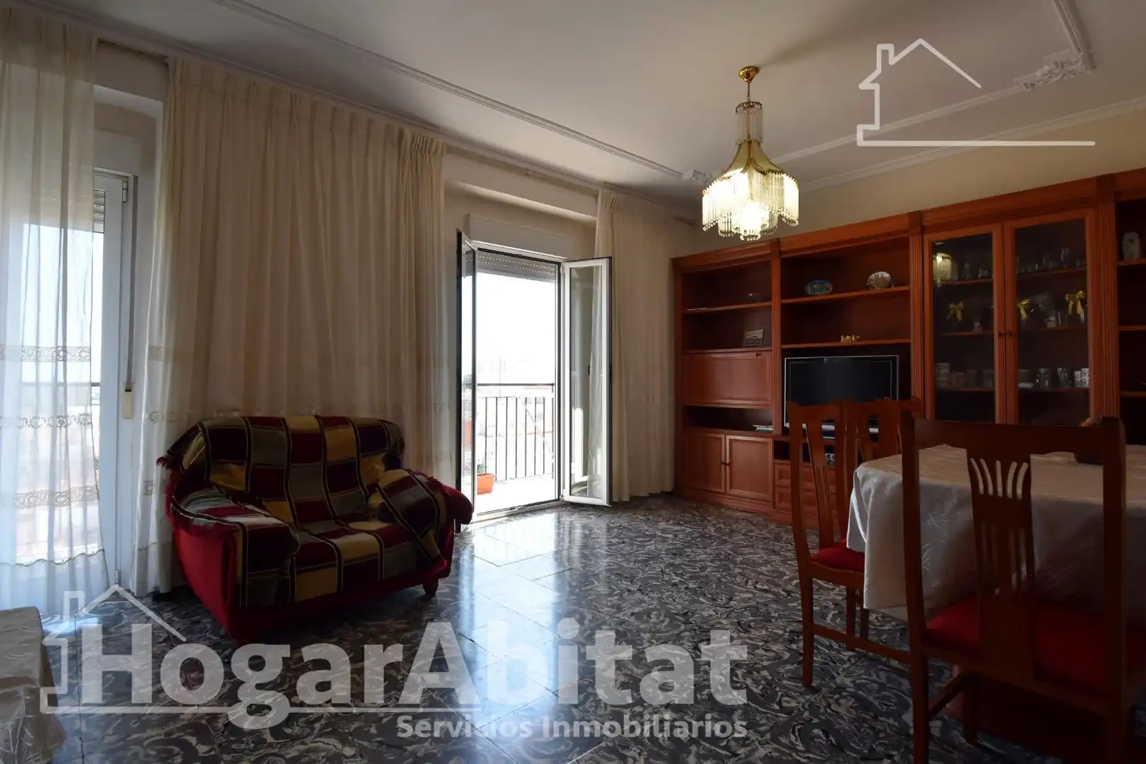 Sala de estar de Ático en venta en Oliva con Terraza y Amueblado