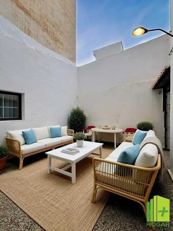 Terraza de Planta baja en venta en Motril con Trastero