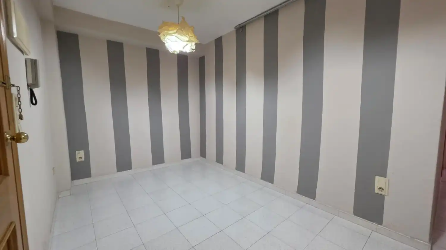 Habitación de Oficina de alquiler en Gandia