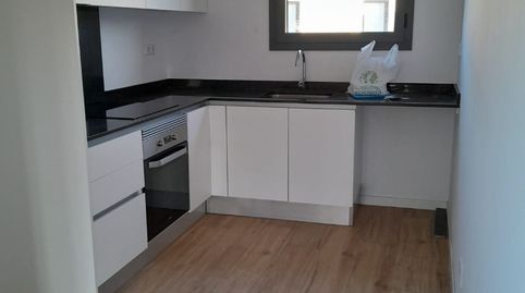 Foto 2 de Piso de alquiler en Ronda Fonts, 25, Olot, Girona
