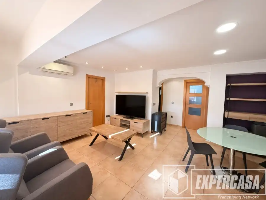 Flat with lift for sale in Pobles de l'Oest, imagen 4