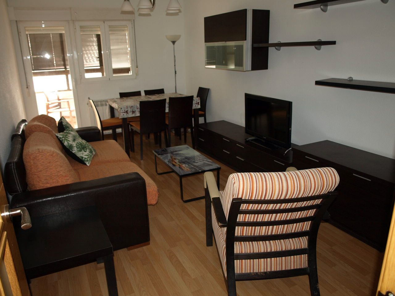 Sala de estar de Piso de alquiler en Valladolid Capital con Calefacción, Amueblado y Horno