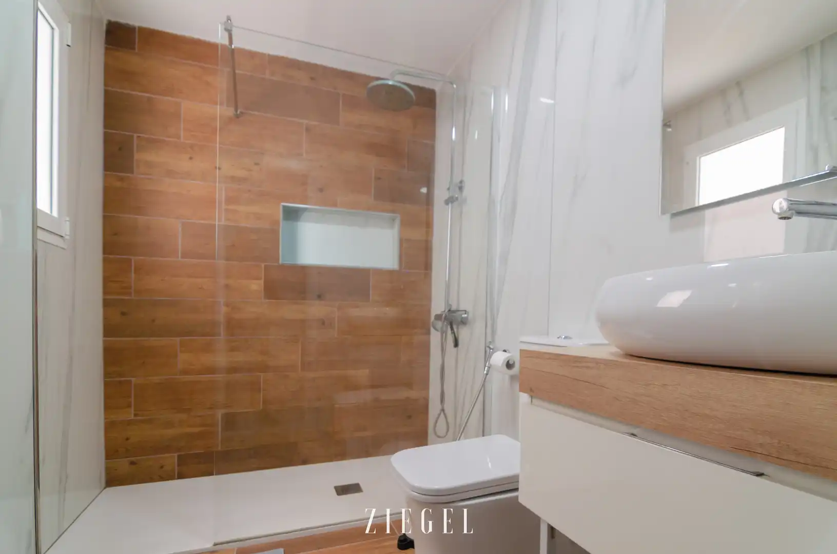Bathroom of Flat for sale in Telde  with Furnished