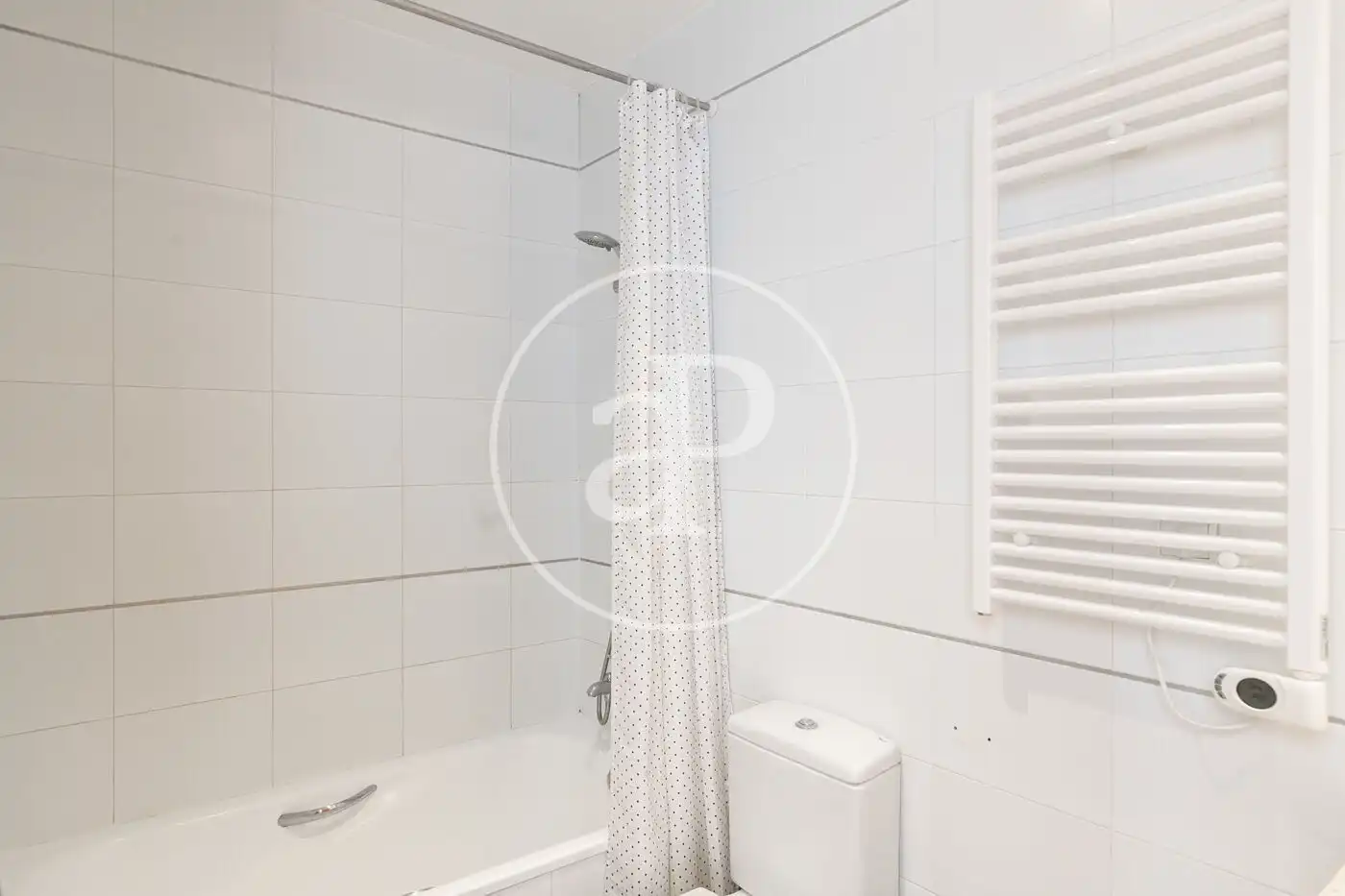 Bany de Pis en venda en Sant Martí