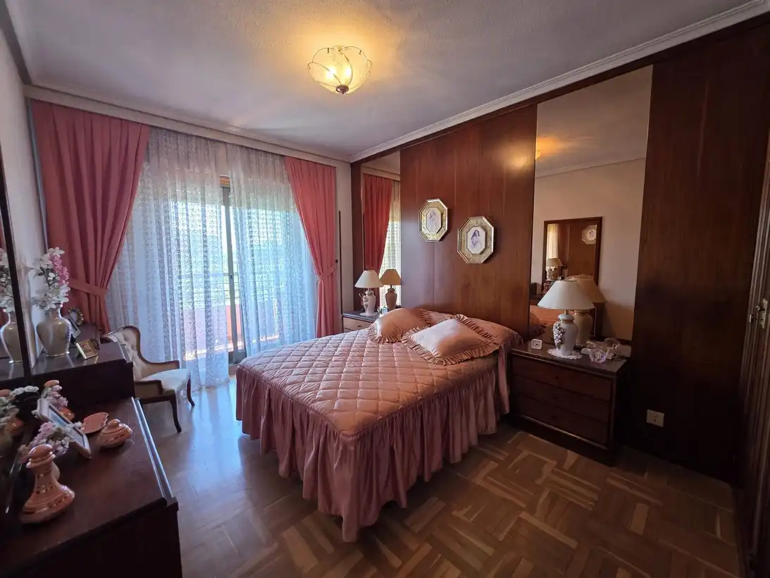 Habitación de Piso en venta en Madrid con Aire acondicionado, Calefacción y Terraza