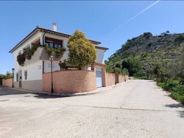 Haus zum Verkauf in Avenida de la Fuentezuela