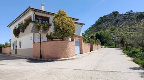 Exclusiva vivienda en cuevas del becerro. Málaga!