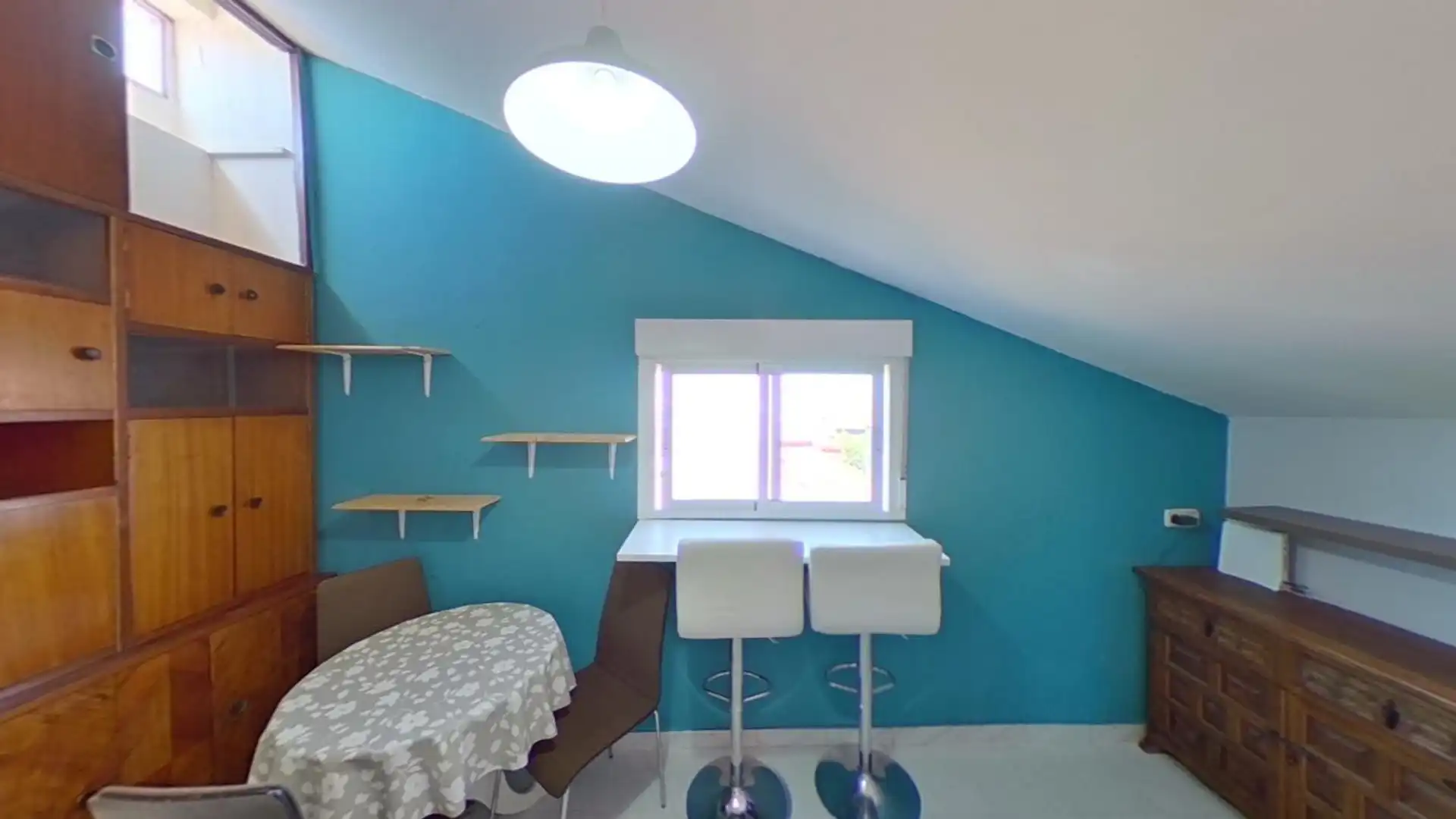 Menjador de Pis de lloguer en  Madrid Capital amb Calefacció, Moblat i Forn