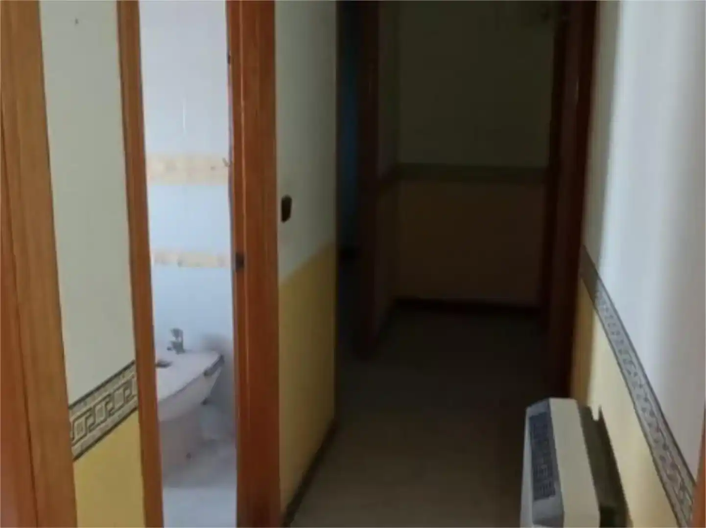 Badezimmer von Wohnung zur Miete in Socuéllamos mit Möbliert und Balkon
