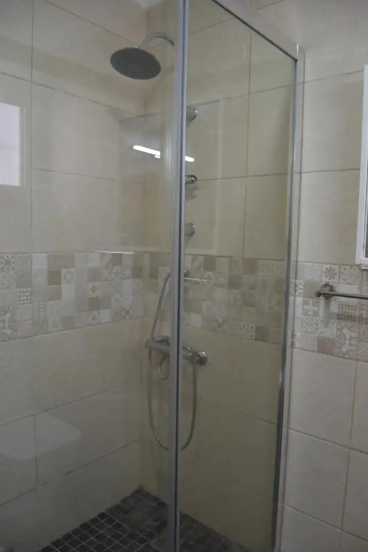 Bathroom of Detached homes for sale in L'Eliana  with Air Conditioner, Heating and Private garden