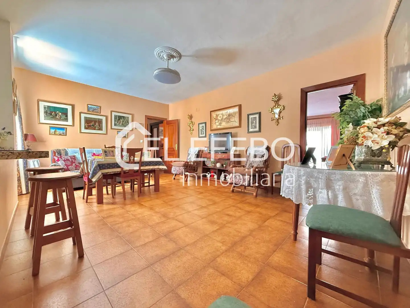 Sala de estar de Piso en venta en Antequera con Aire acondicionado, Calefacción y Terraza