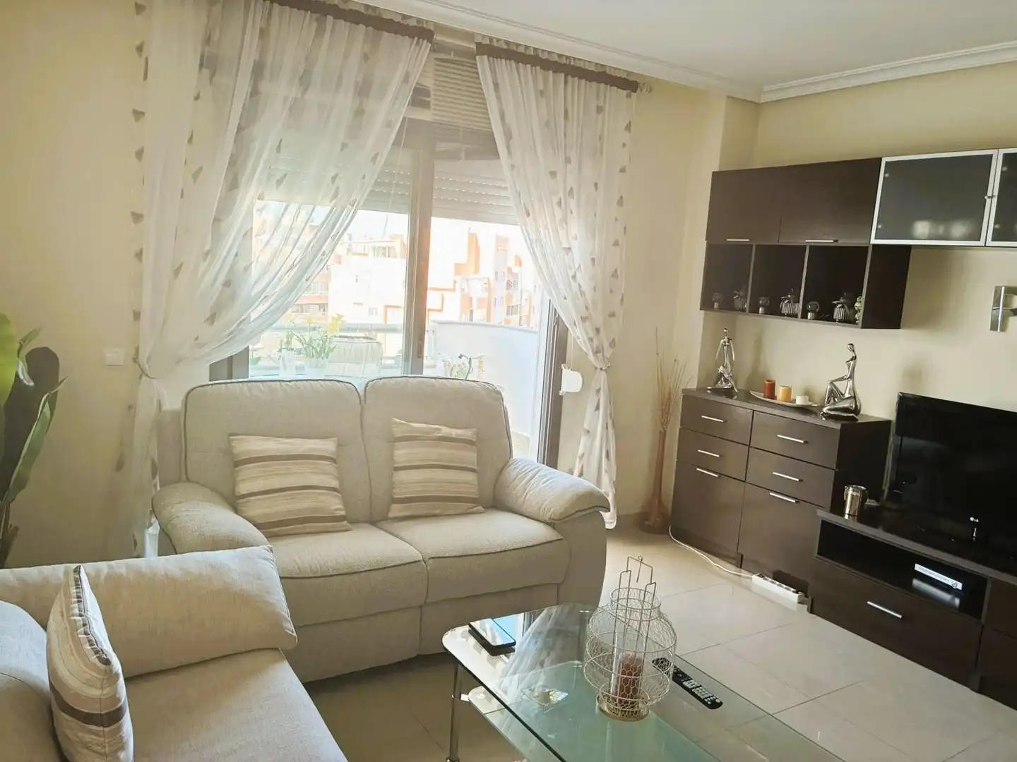Flat with pool for sale in Avinguda Rosa del Vents, imagen 3