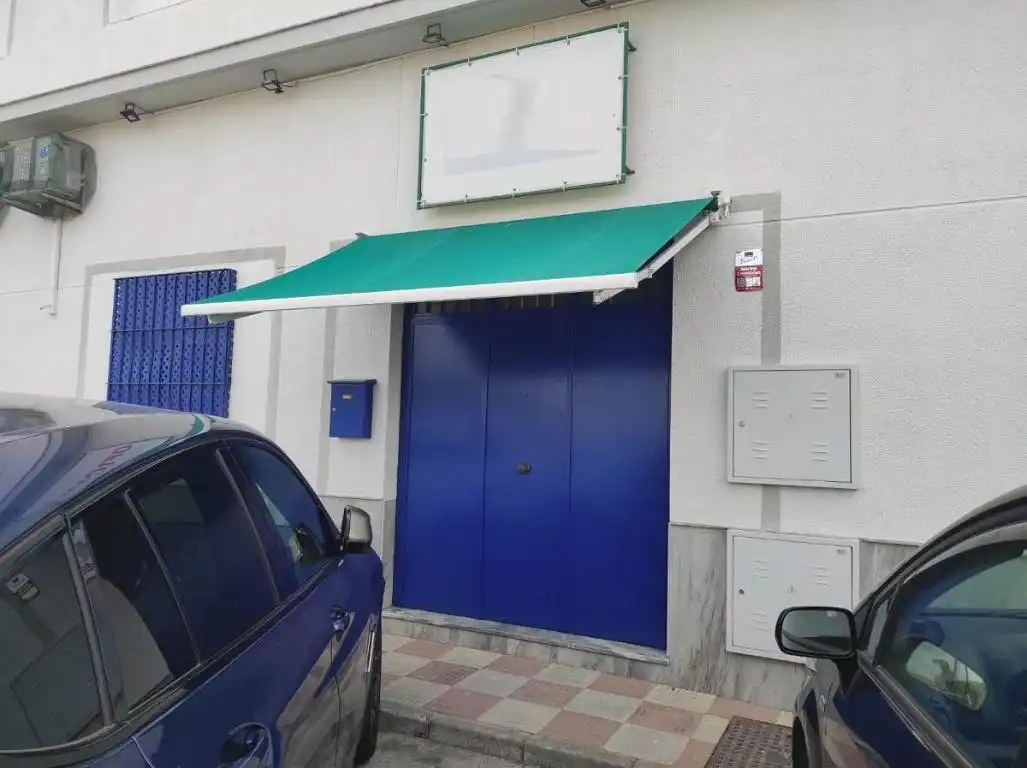 Aparcament de Nau industrial en venda en El Pedroso
