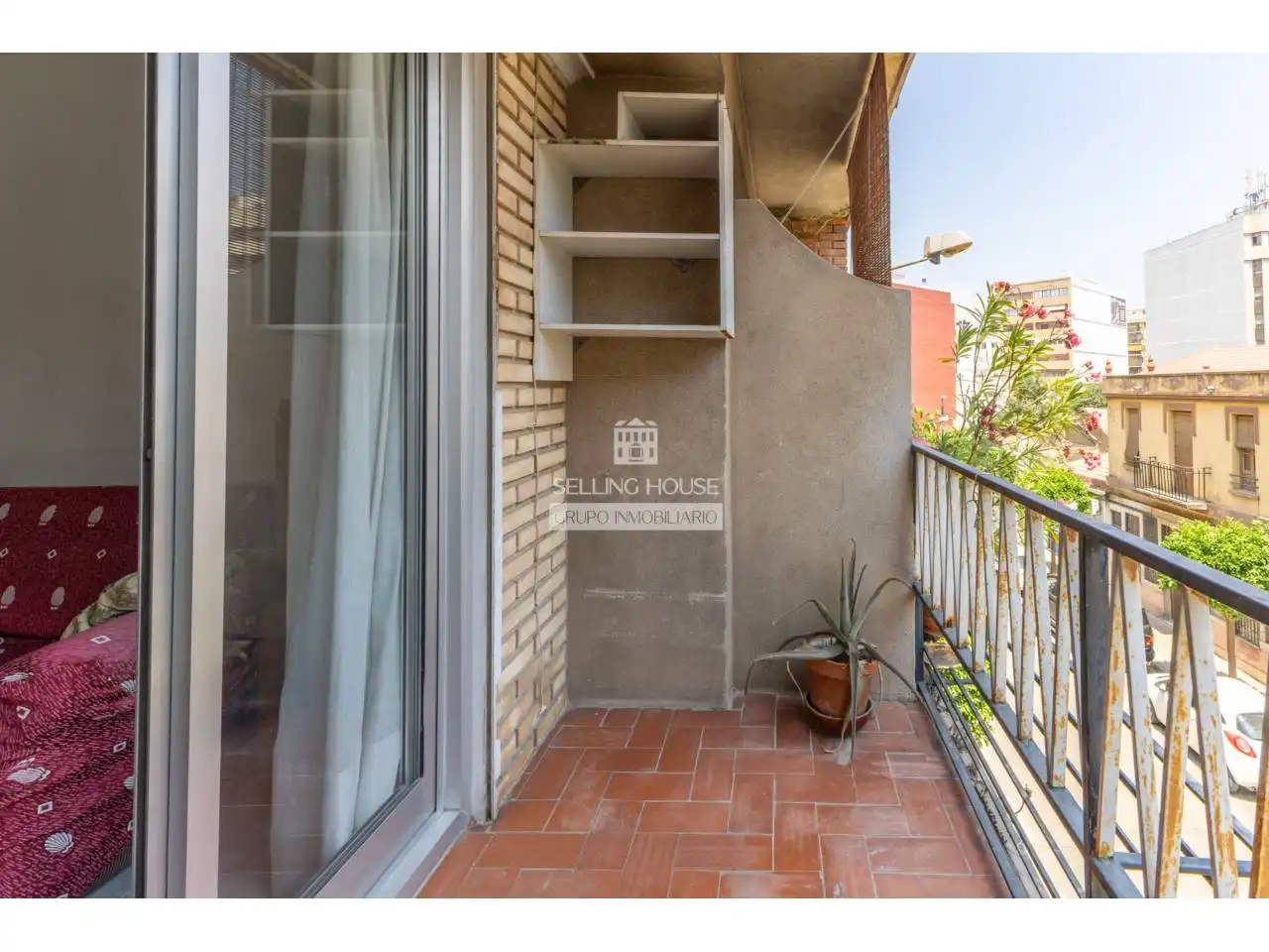 Terraza de Piso en venta en Mislata con Amueblado y Balcón