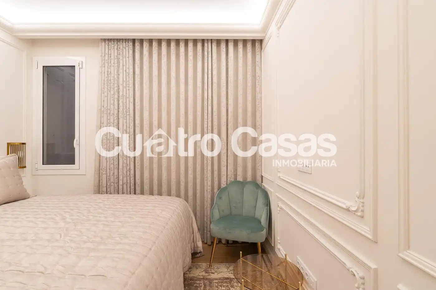 Habitación de Piso en venta en Barcelona con Aire acondicionado, Amueblado y Balcón