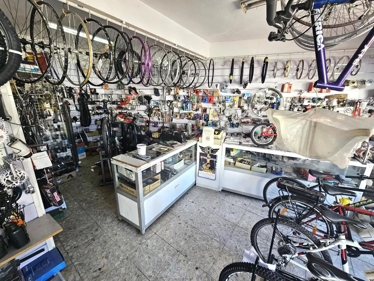 Local comercial de lloguer a Centro, imagen 3