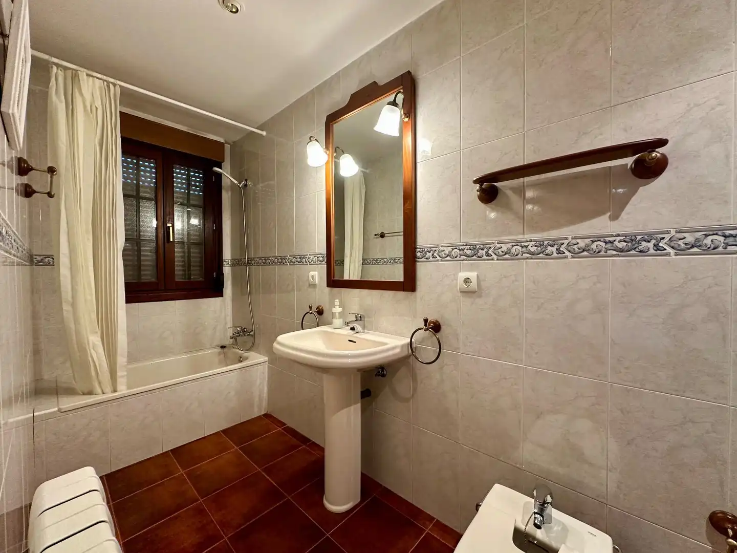 Baño de Casa o chalet en venta en Oencia con Aire acondicionado, Calefacción y Terraza