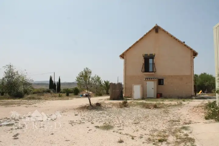 Landhaus zum Verkauf in El Pinós / Pinoso, imagen 29